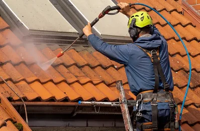 Démoussage et hydrofuge de toiture à Houlgate